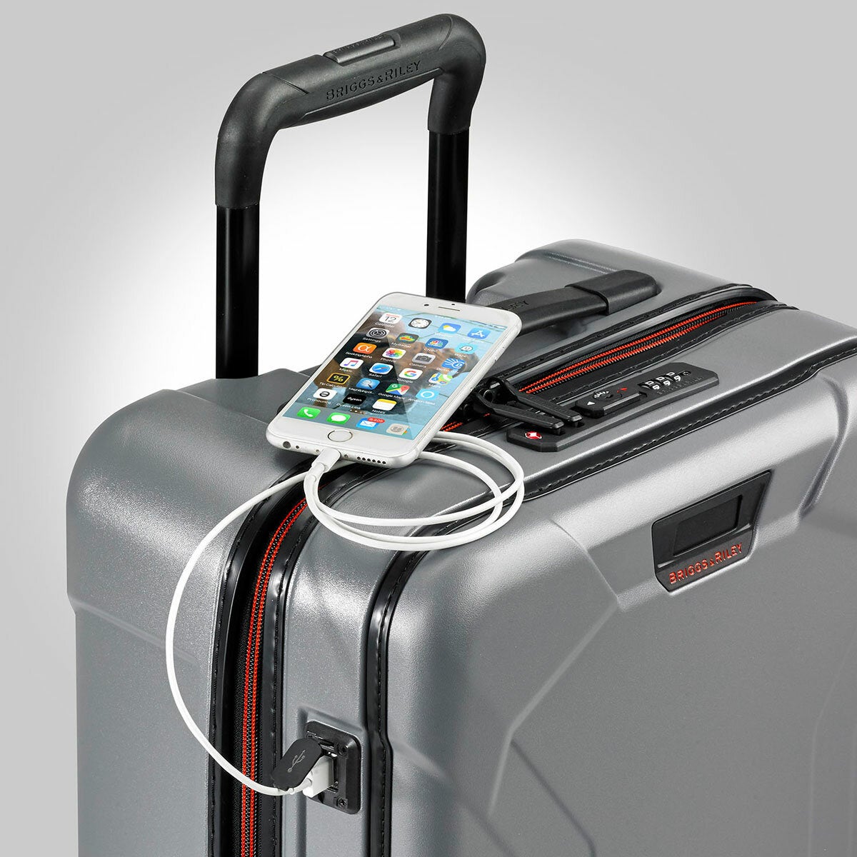 Briggs & Riley Torq carry-on spinner Granite 53.3cm, UK version