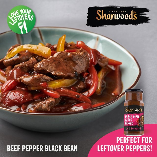 Sharwood's Stir Fry Black Bean & Red Pepper Cooking Sauce   425g GOODS M&S   