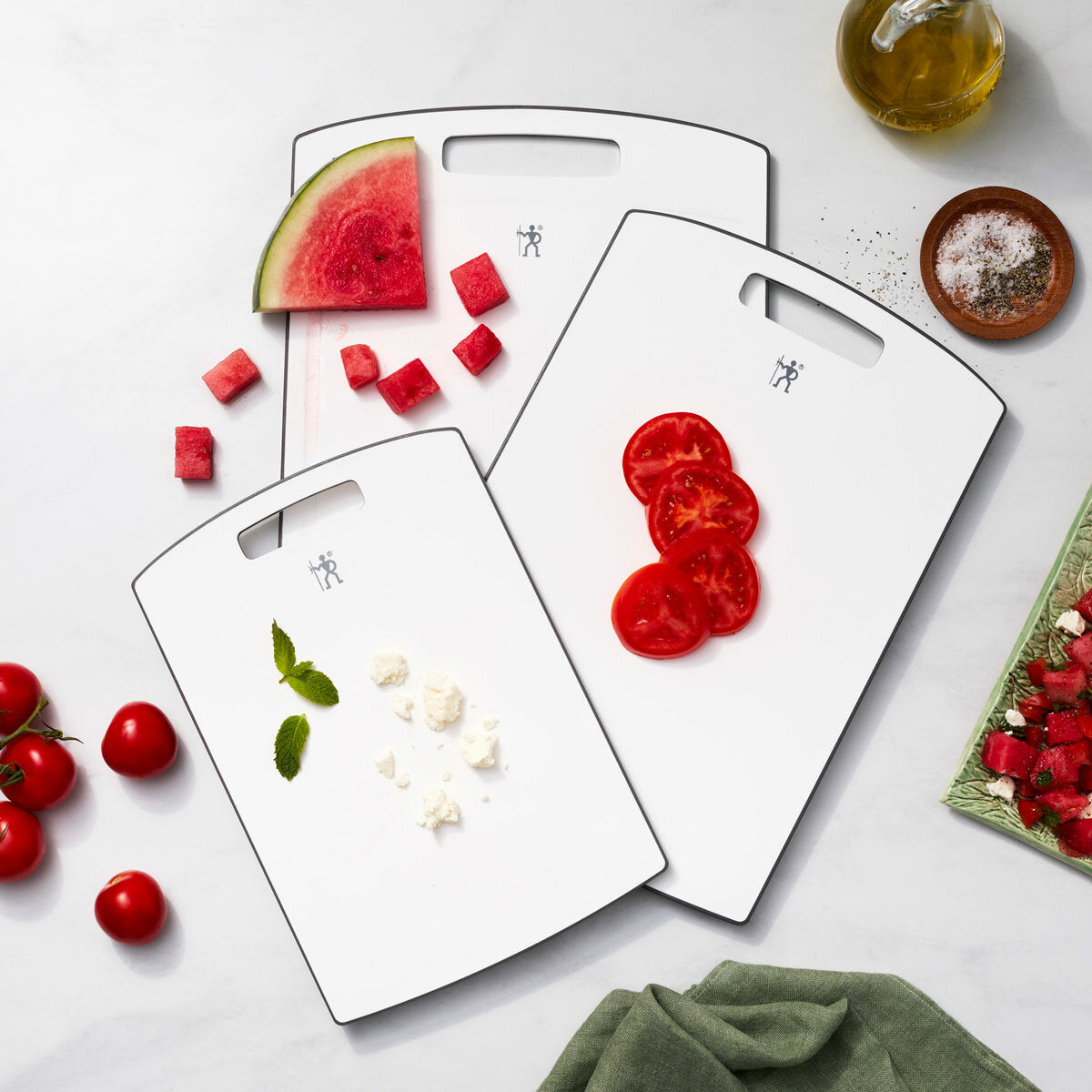 Henckels 3-piece cutting board set in 2 colours (British brand)
