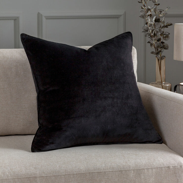 Paoletti velvet cushion 2 pack 55x55 cm - British product
