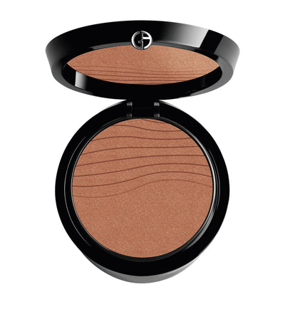 Harrods Multi-Tasking Glow Fusion Powder with Brush in Refillable Compact- Buy online at McGrocer