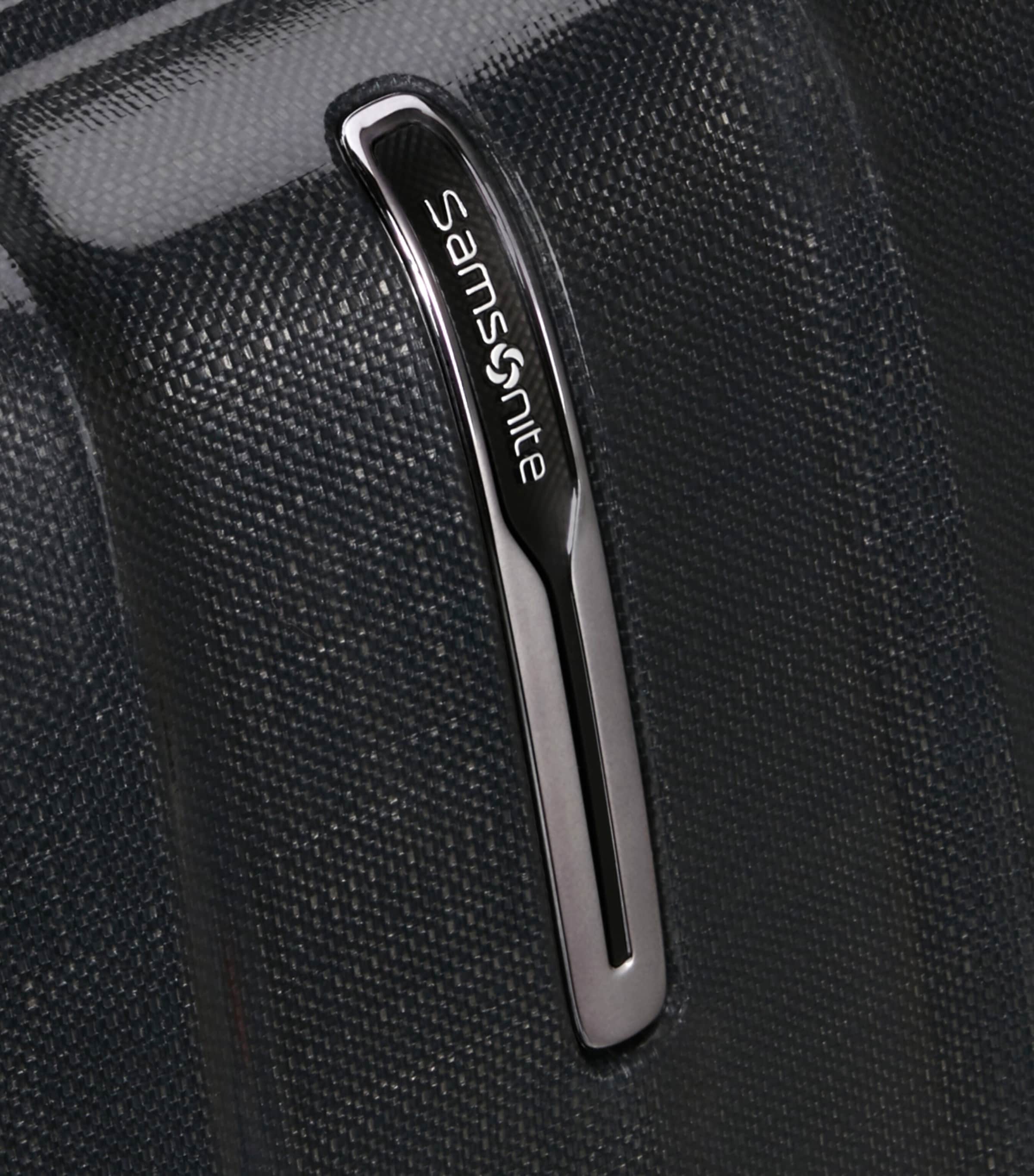Samsonite Nexis Expandable Spinner 82cm, UK version