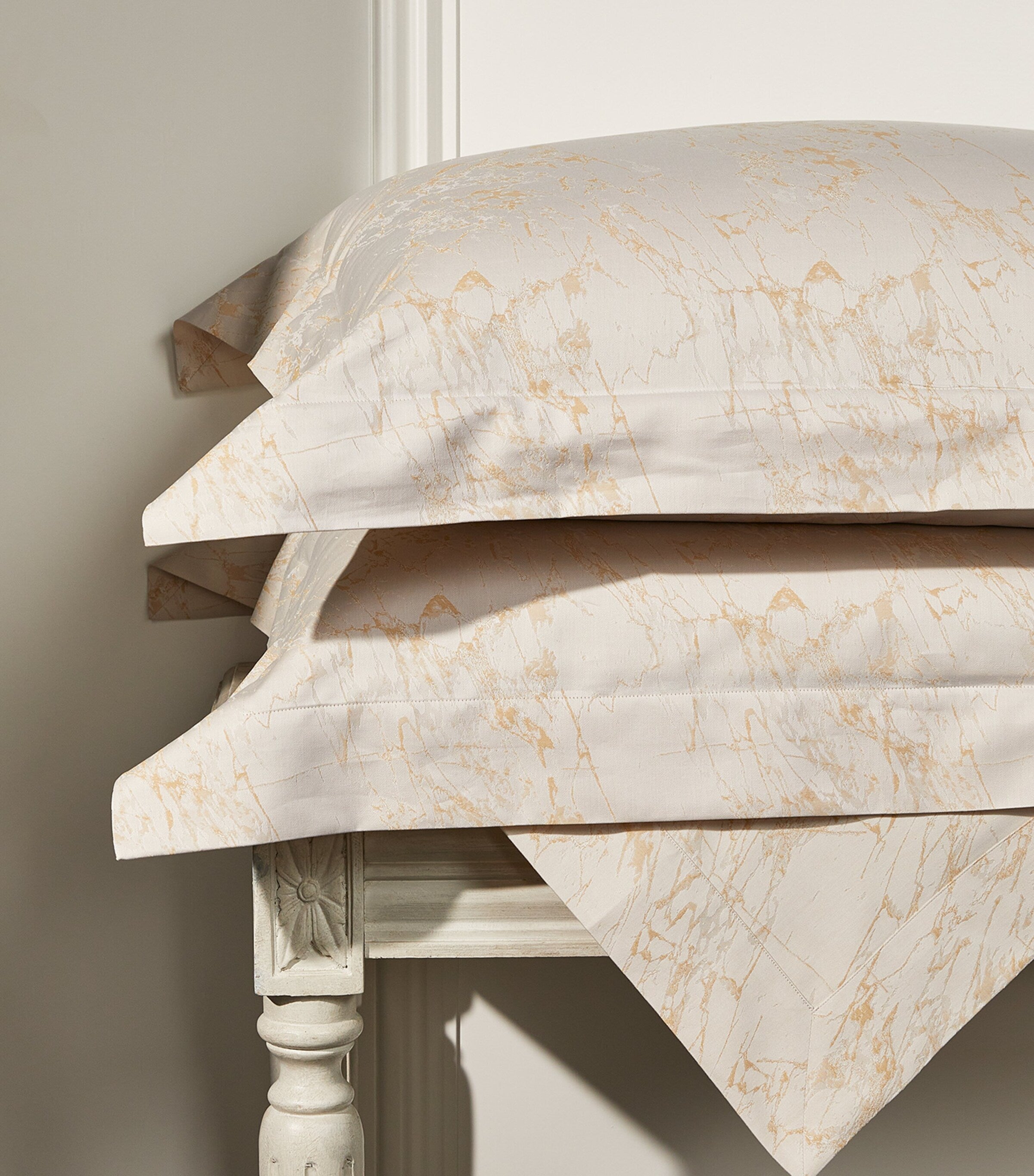 King Duvet Cover with Marble Print, 230cm x 220cm, 600-800 Thread Count
