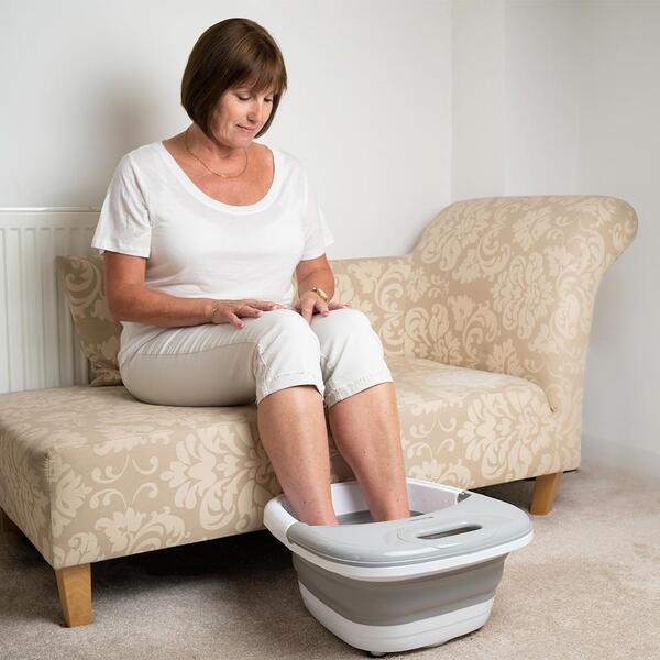 Lifemax foldaway foot spa with vibration massage, imported from the UK