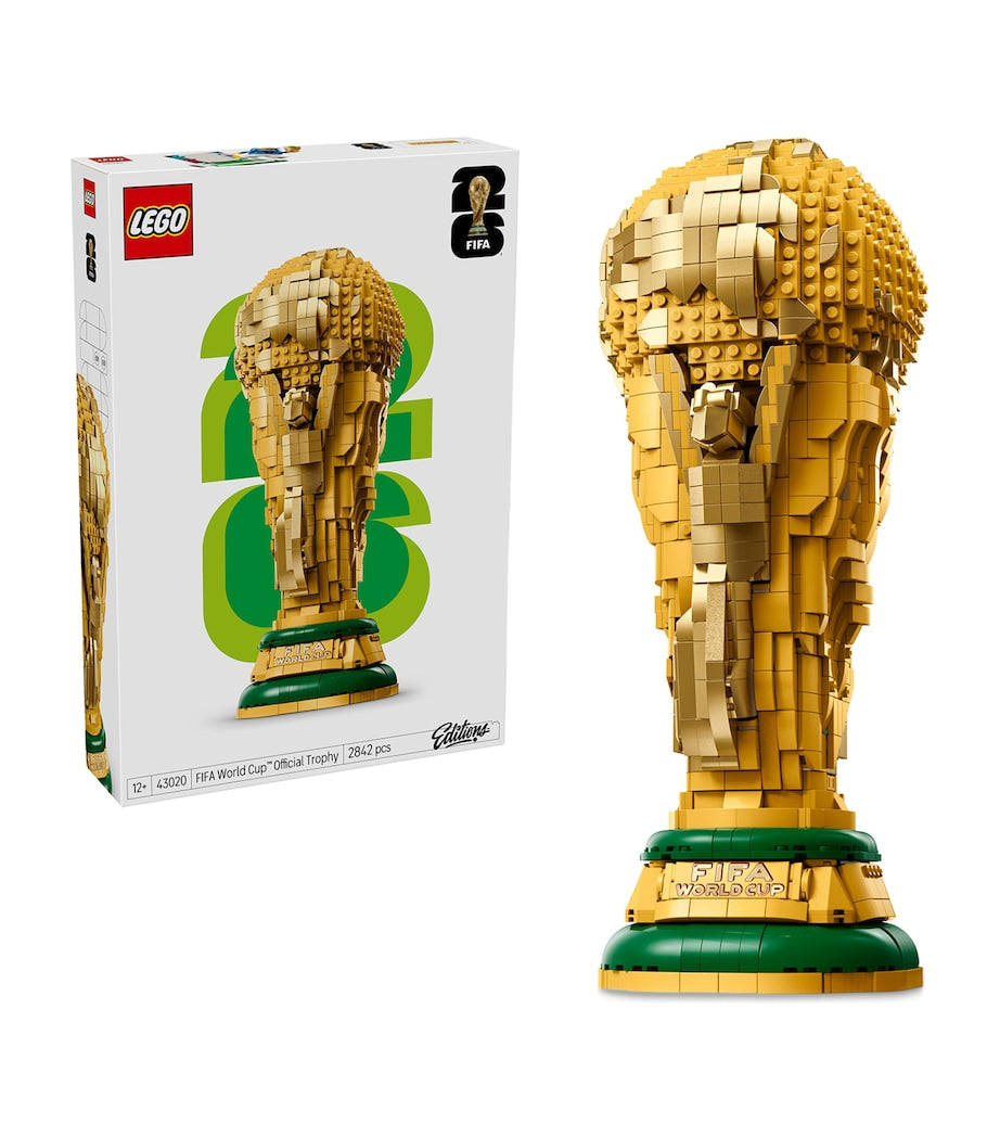 LEGO FIFA World Cup Trophy building set 2,842 pieces (British brand)