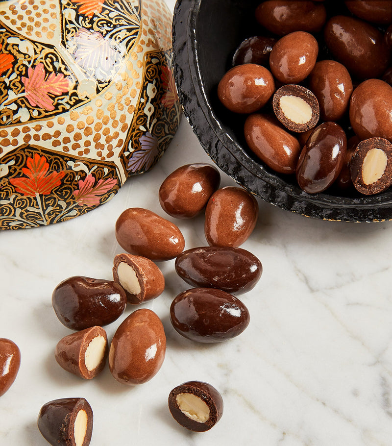 Farhi chocolate-coated almond bonbonnière 130g - British product