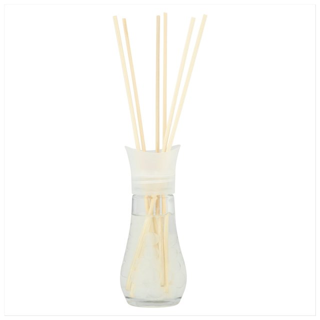 Airwick Crisp Linen & Lilac Reed Diffuser   25ml GOODS M&S   