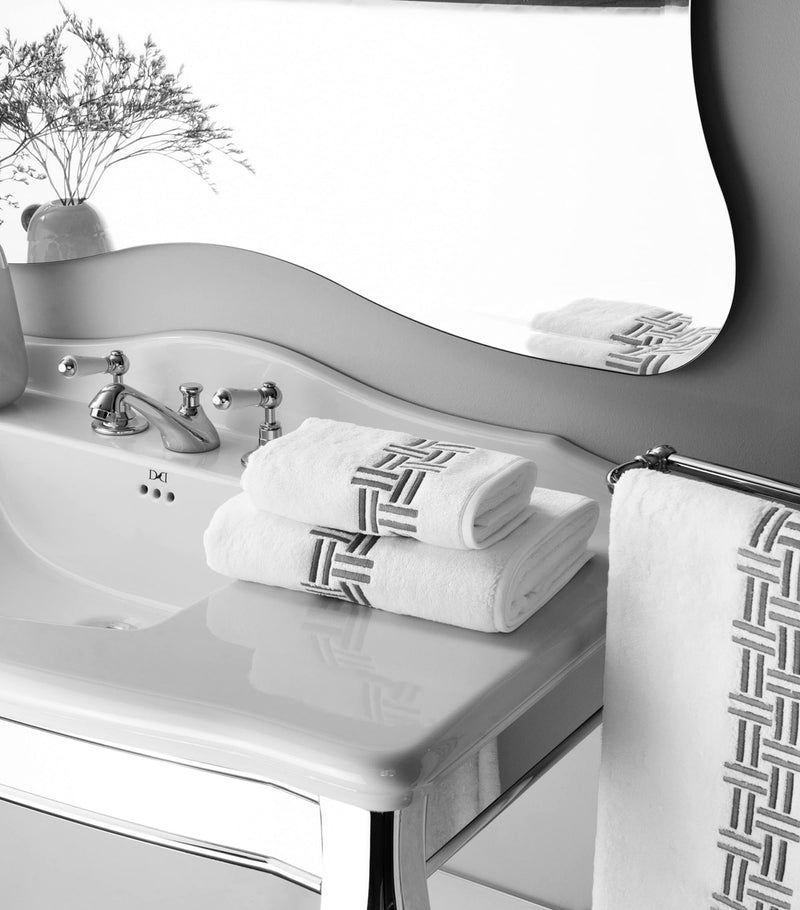 Frette Basket Weave hand towel 60cm x 110cm - British product