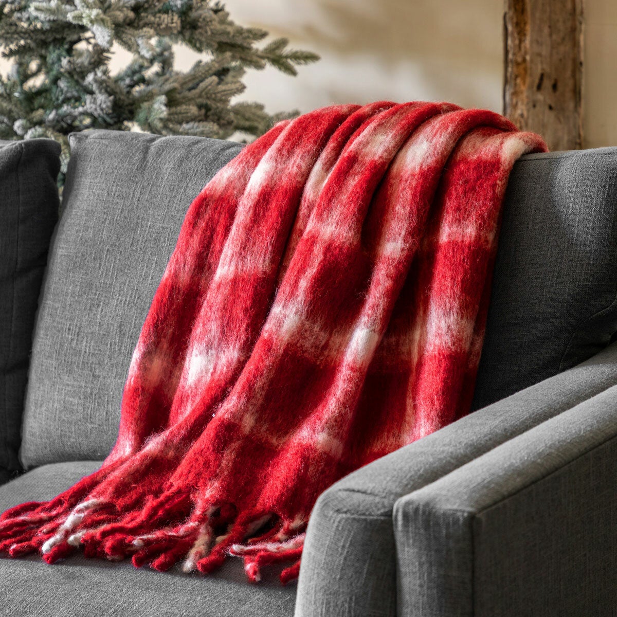 Gallery Heritage Check Faux Mohair Throw 2 Colours 130 x 170 cm