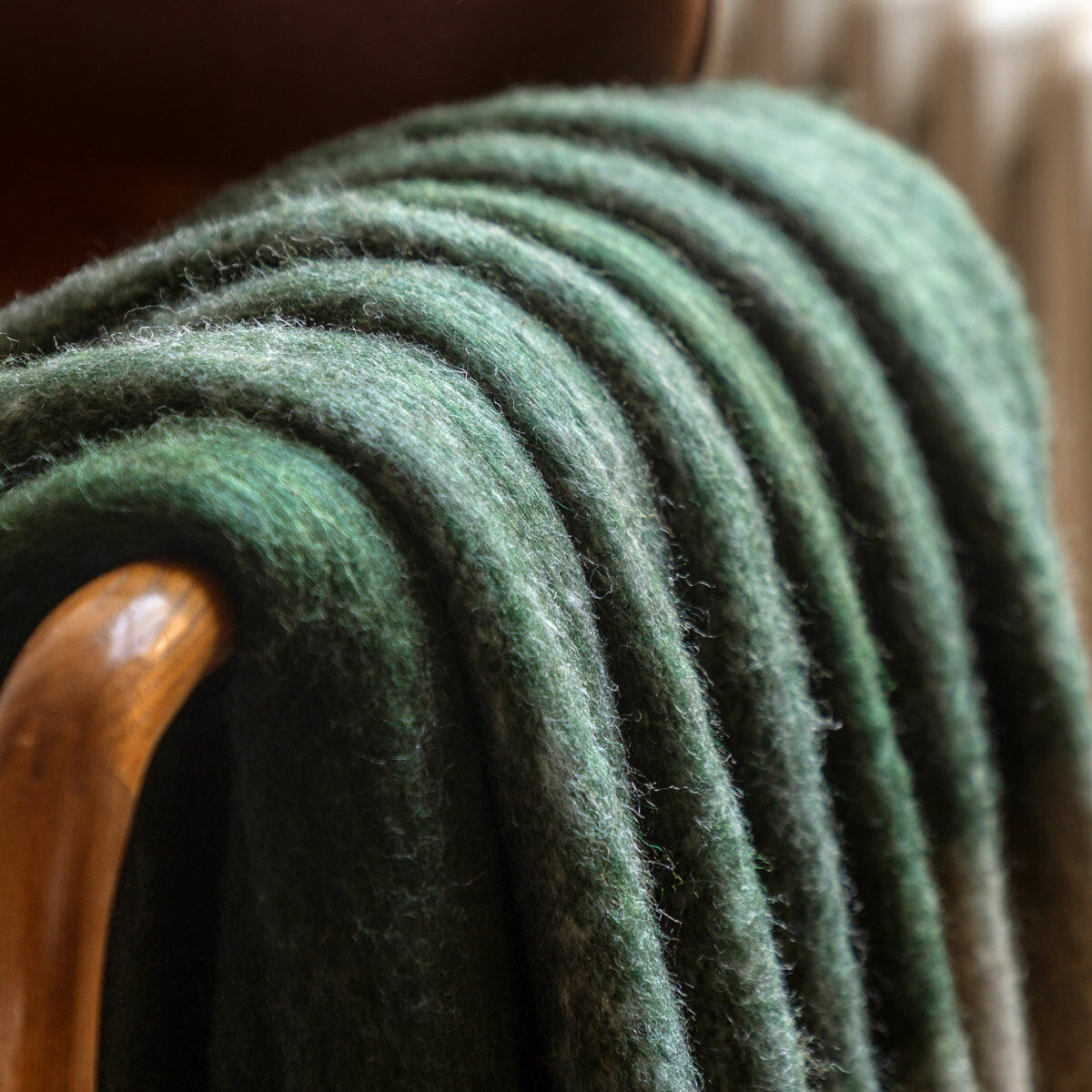 Gallery faux mohair throw green check 130x170 cm imported from the UK