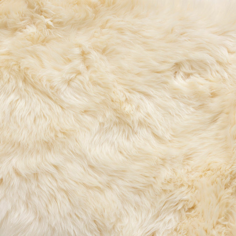 Bowron sheepskin rug Champagne 120x180cm (British brand)