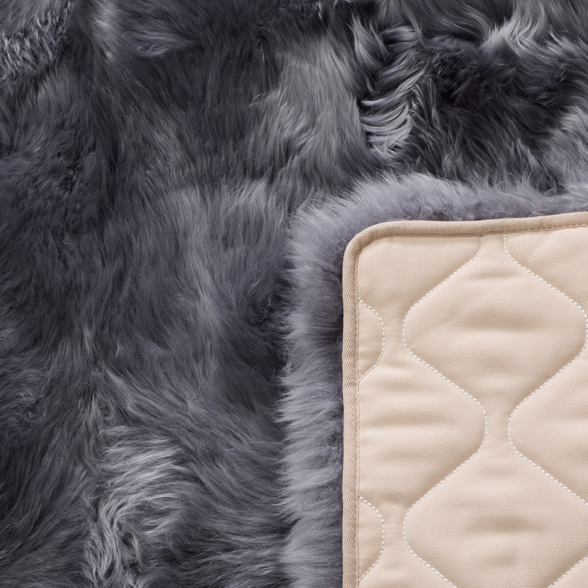 Bowron sheepskin rug Dover 120x180cm, imported from the UK