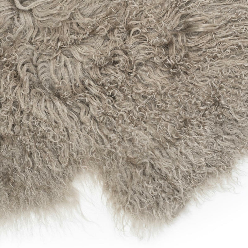 Bowron beige sheepskin rug 60x90 cm, imported from the UK