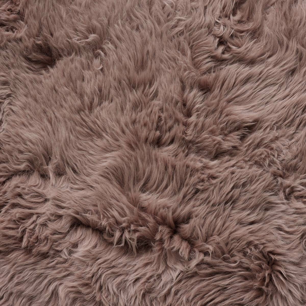Bowron sheepskin area rug 120x180cm Paco (British brand)