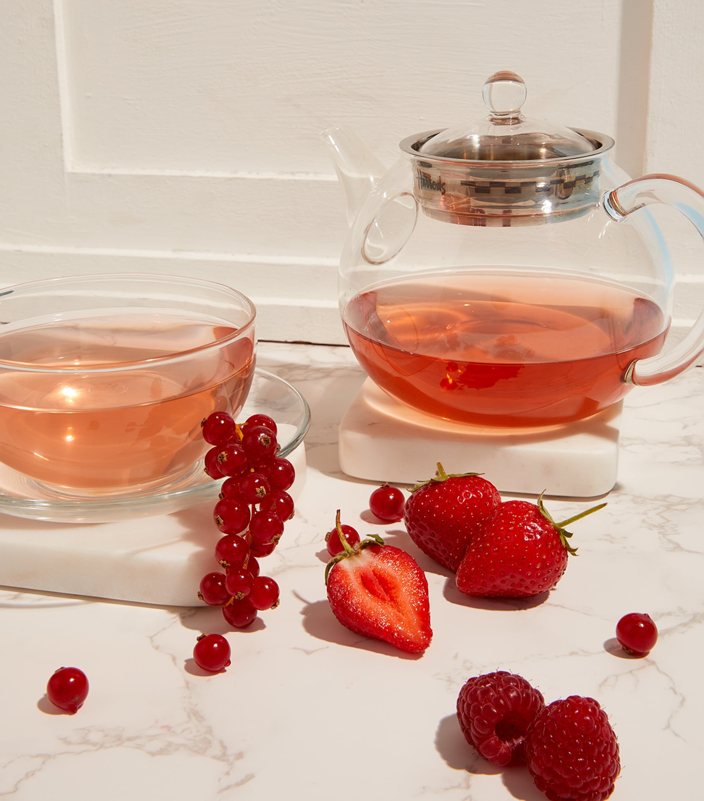 Harrods red berries fruit infusion tea 20 tea bags, UK version