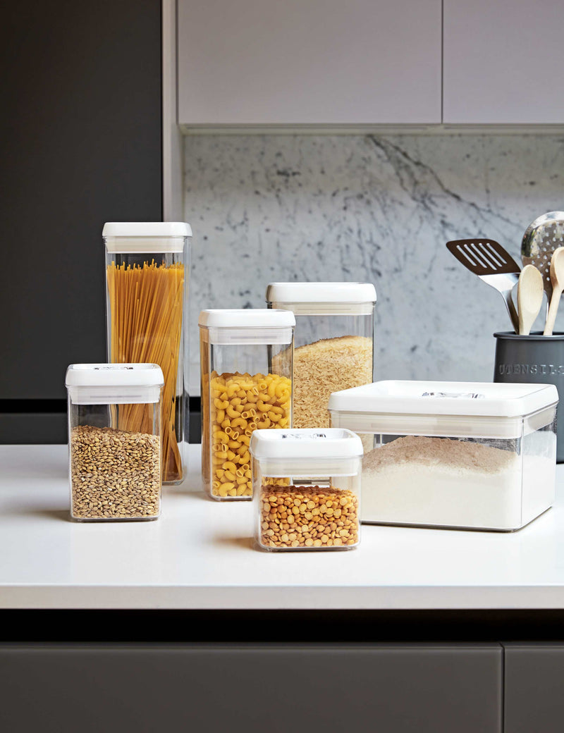 Square flip-tight food storage container 3L (British brand)
