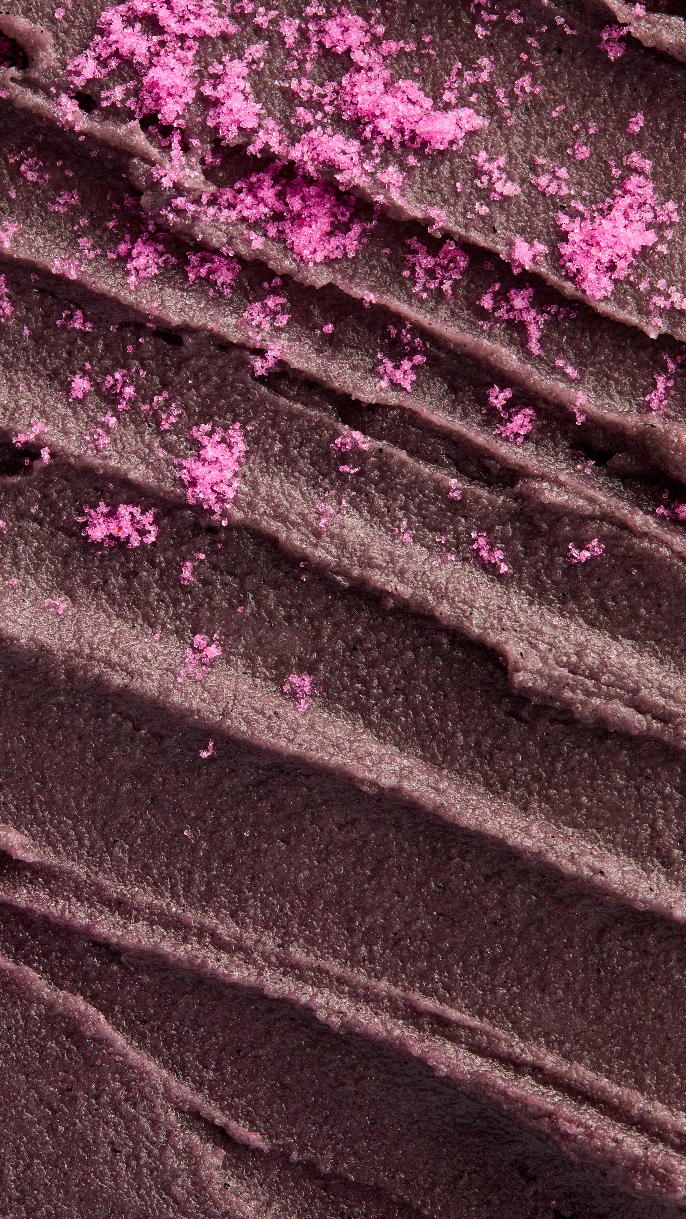 Lush Bright and Beautiful vitamin C exfoliating facial scrub (British brand)