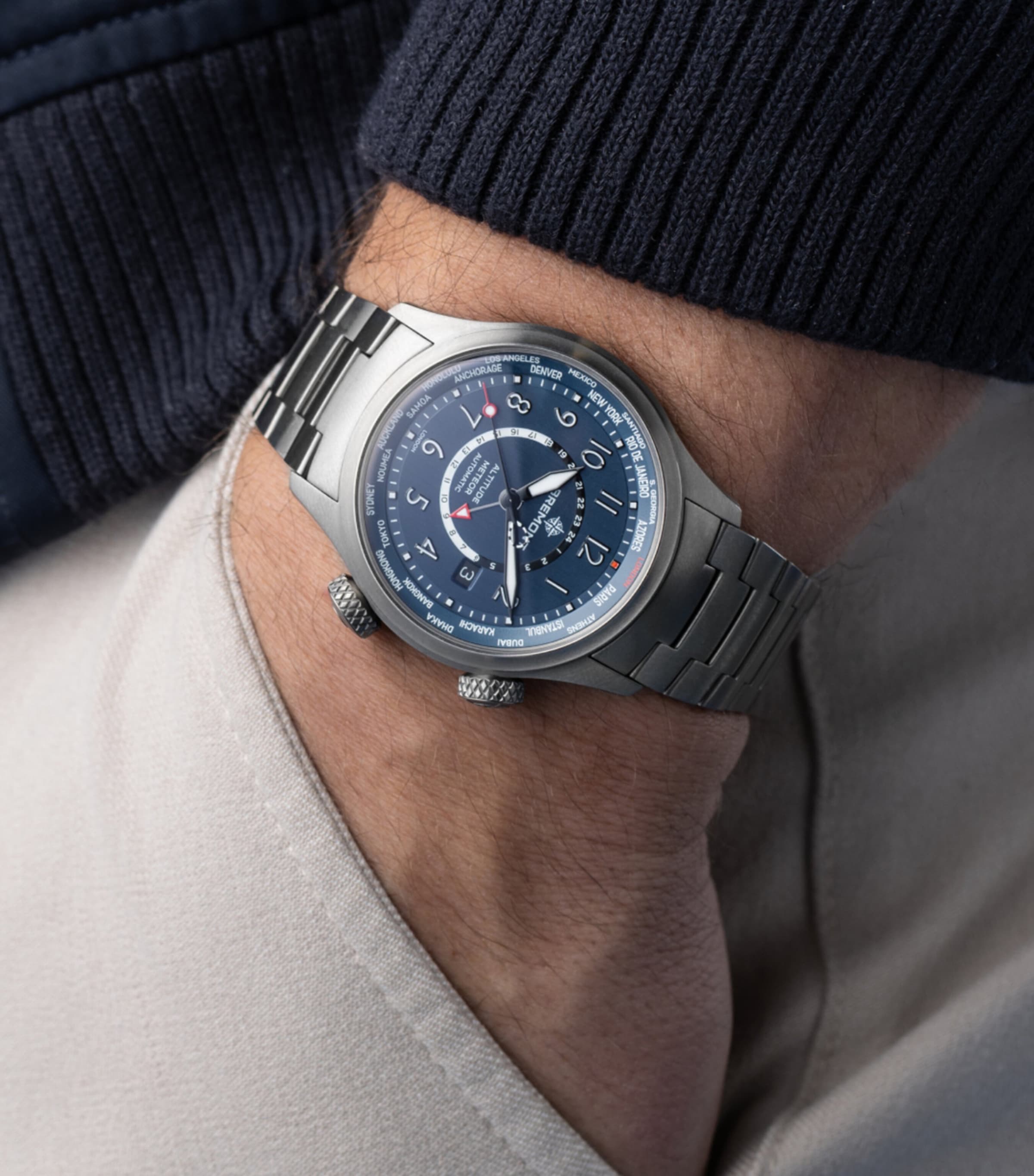 Bremont Titanium Altitude MB Meteor Zeitzonen Uhr 42mm, importiert aus Großbritannien