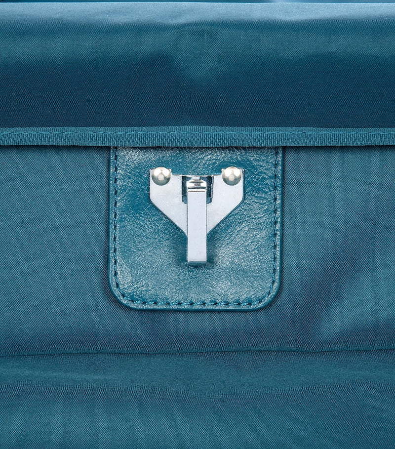 Hardwearing Recycled Polycarbonate Spinner Suitcase in Marine Hue