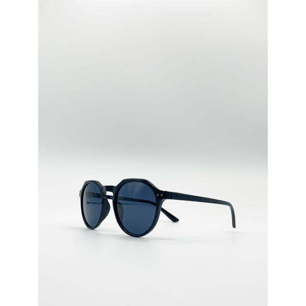 SVNX Classic Preppy Sunglasses with keyhole nosebridge, imported from the UK