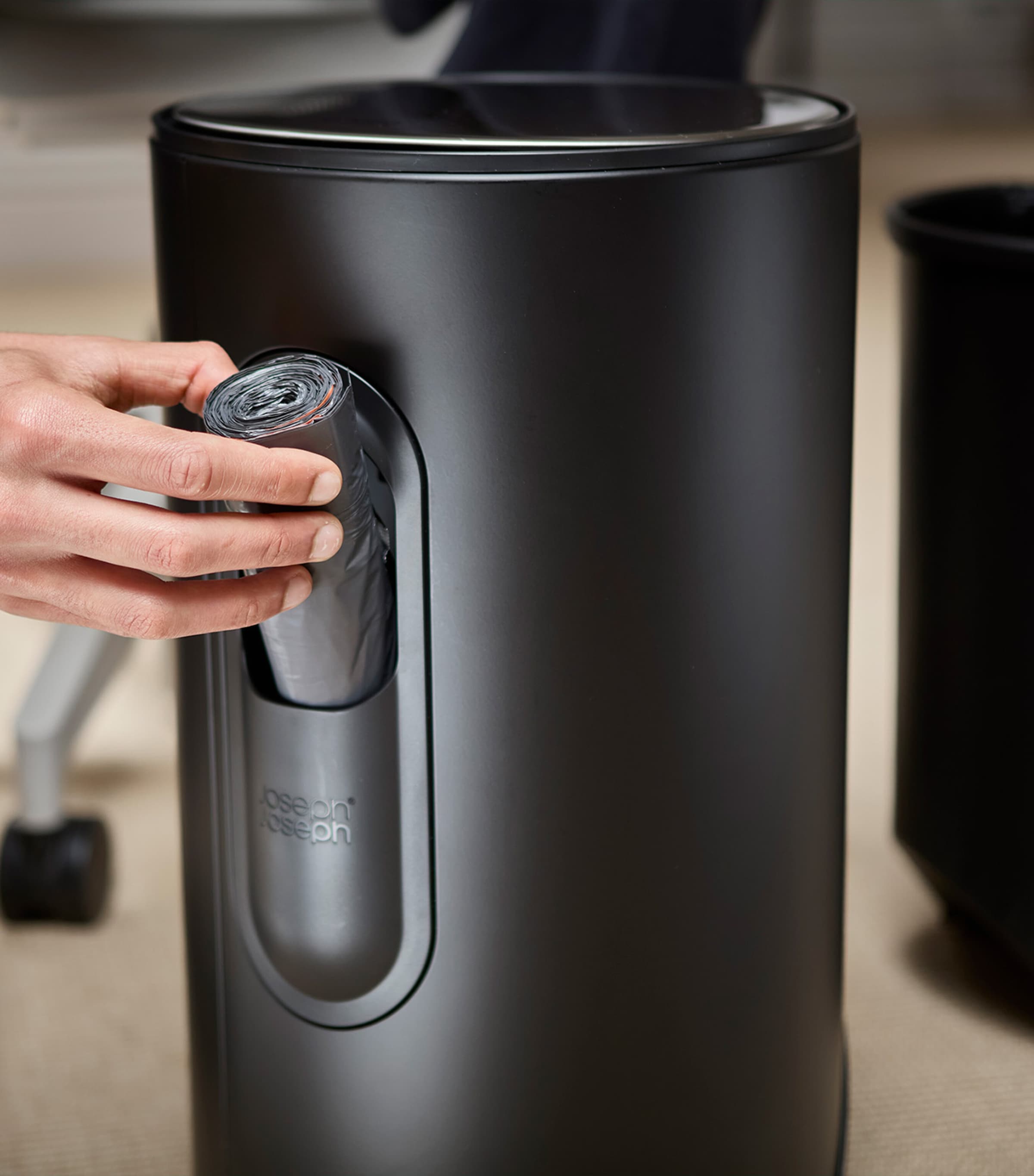 Joseph Joseph small pedal bin 10L, UK version