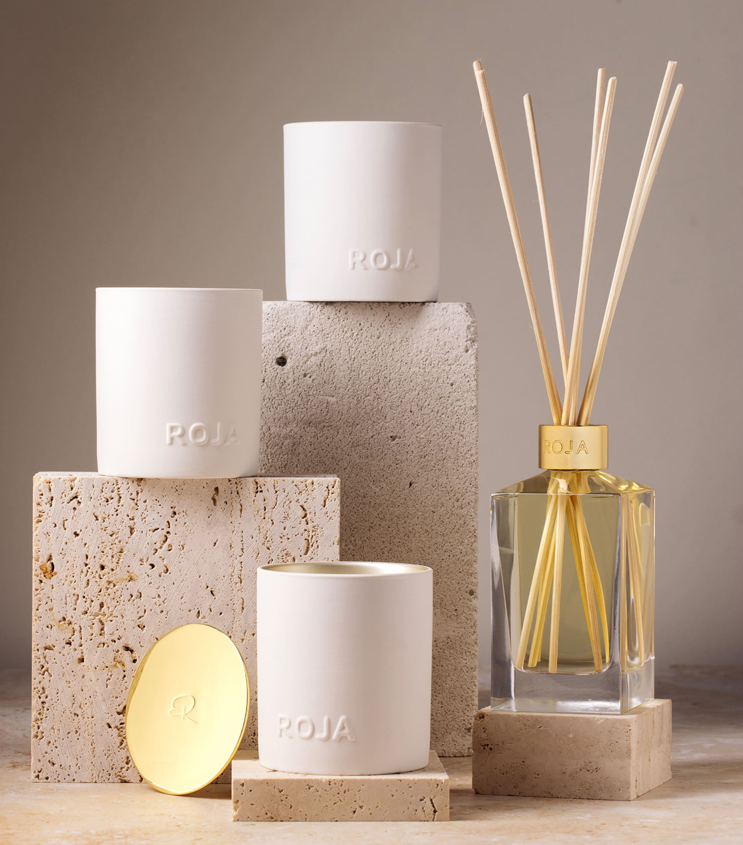 Roja Amber Aoud candle 250g, imported from the UK