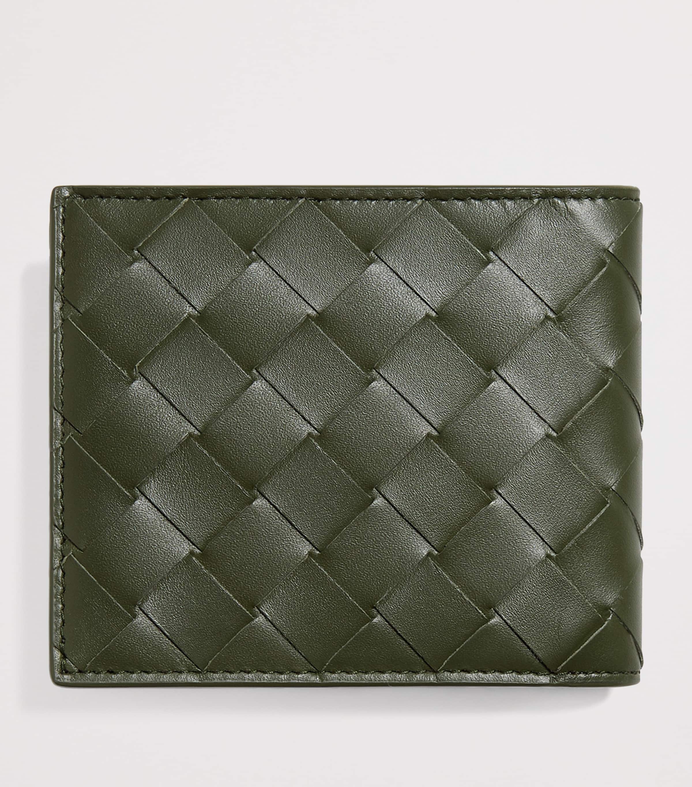 Bottega Veneta Intrecciato bifold wallet calfskin leather, imported from the UK