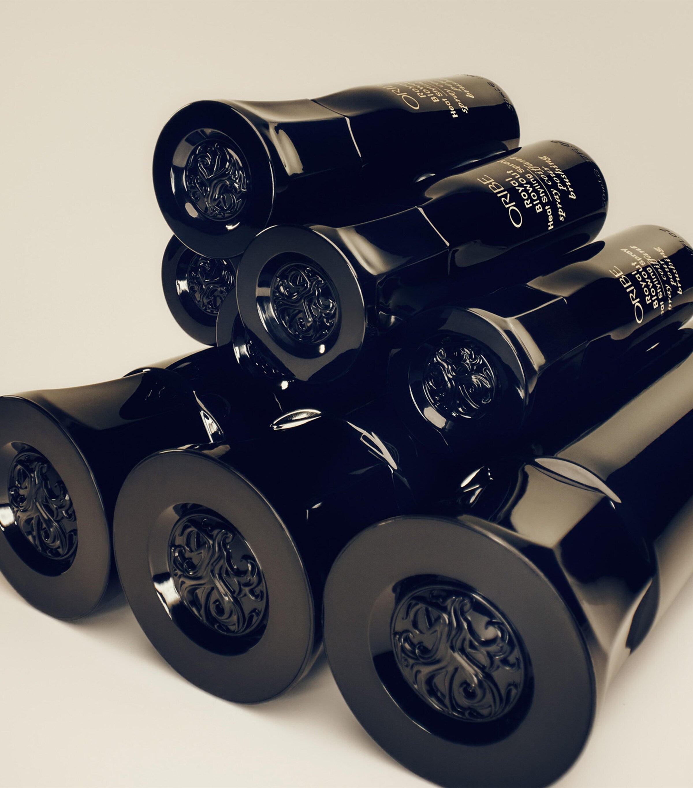 Oribe Royal Blowout heat styling spray 175ml, imported from the UK