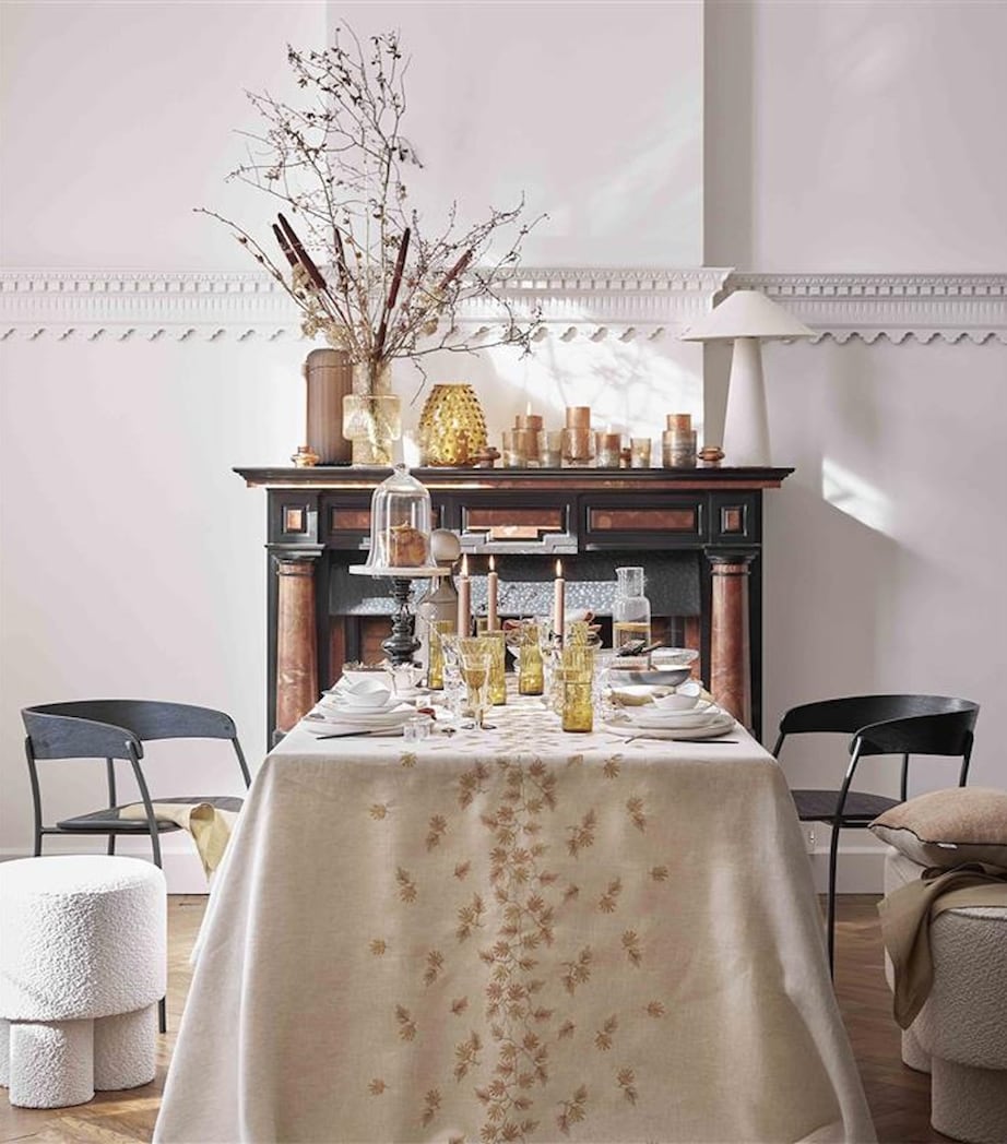 Alexandre Turpault Ramage linen tablecloth 170x250cm, UK version