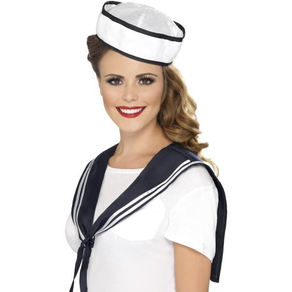 Smiffys sailor hat and scarf set white, UK version