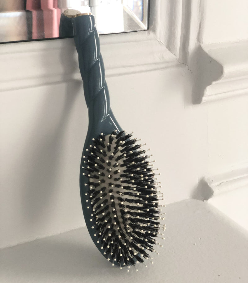 la bonne brosse N.03 soft hairbrush, UK version