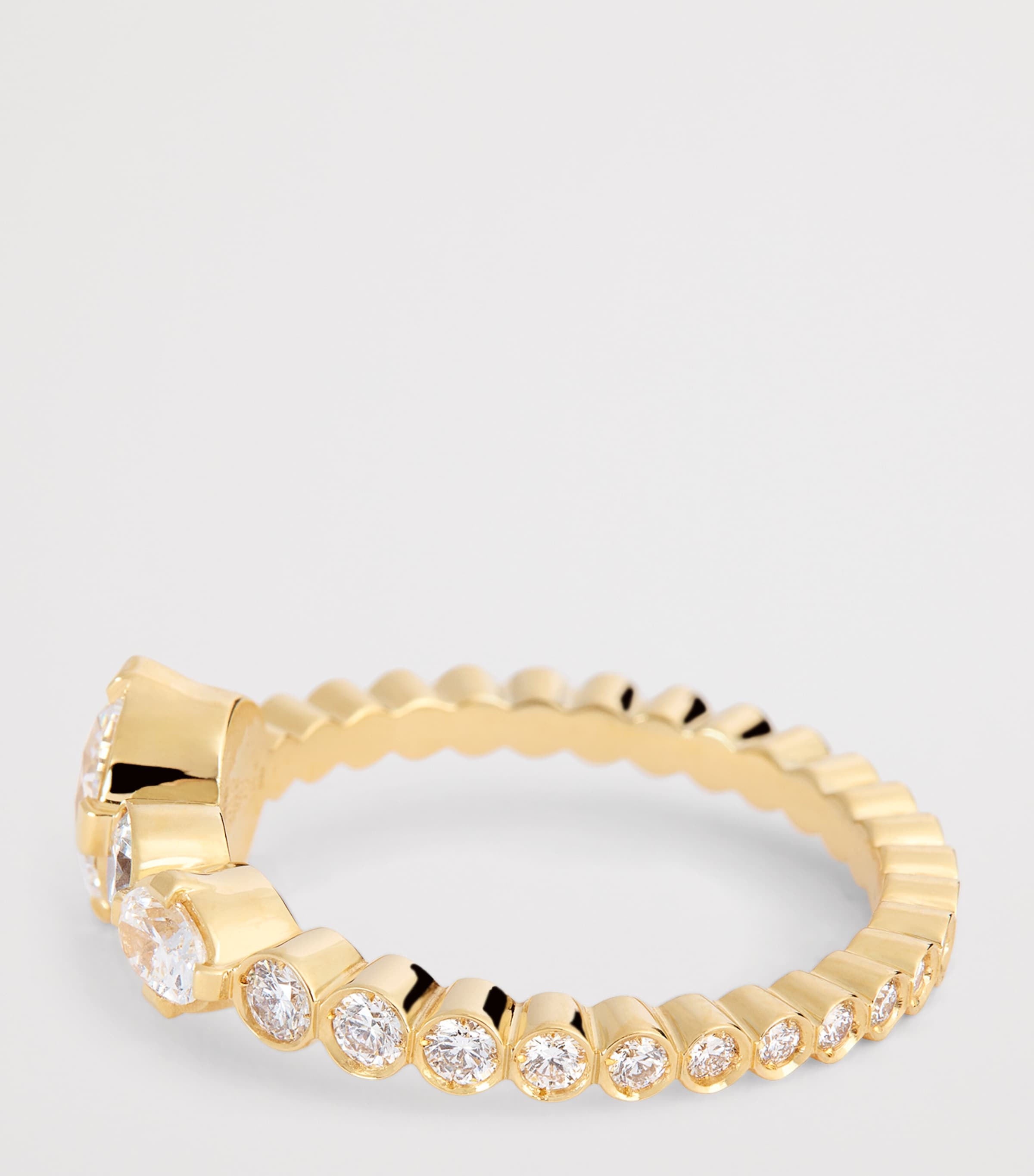 Sophie Bille Brahe diamond ring 18kt gold - British product