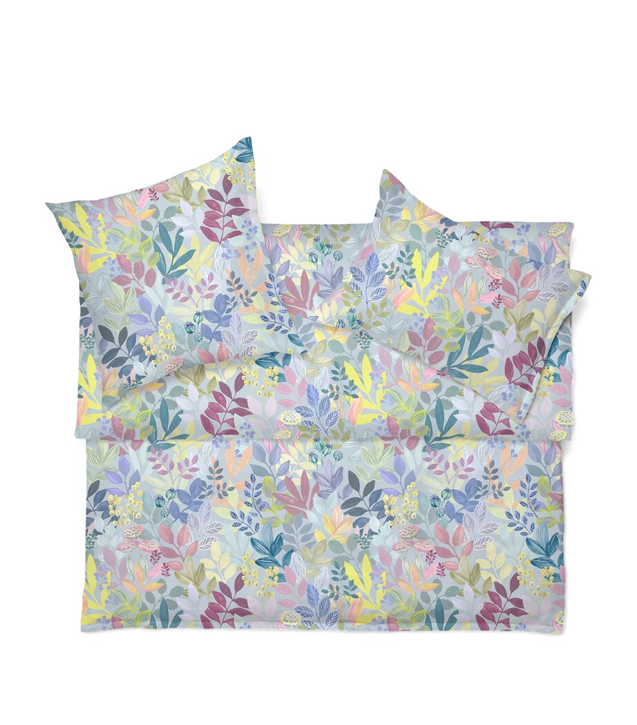 Schlossberg floral king duvet cover in satin fabric, 230cm x 220cm (British brand)