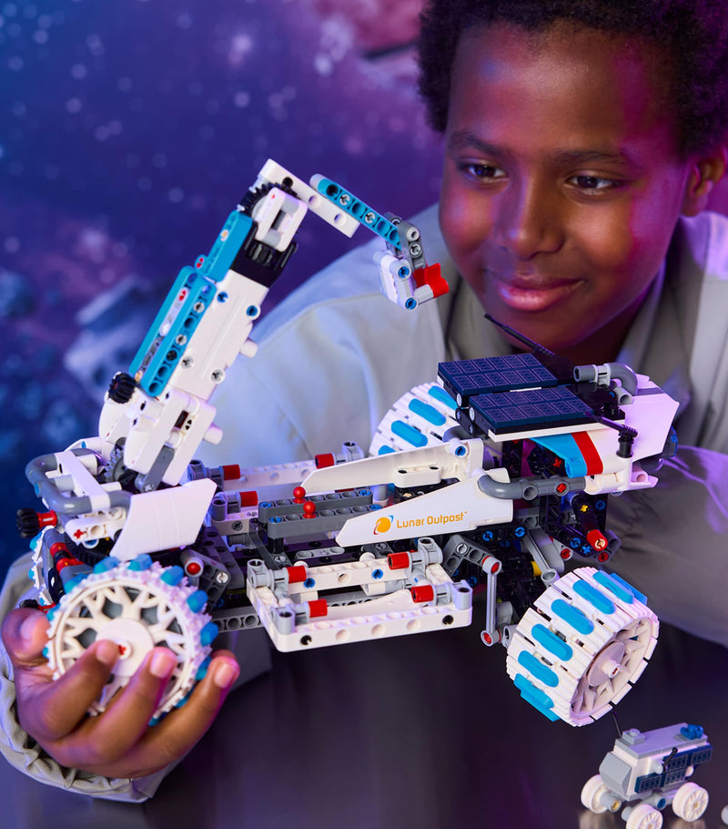 Lego Technic Lunar Outpost Moon Rover Space Vehicle building set, UK version