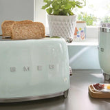 Smeg TSF01 Toaster in Light Green