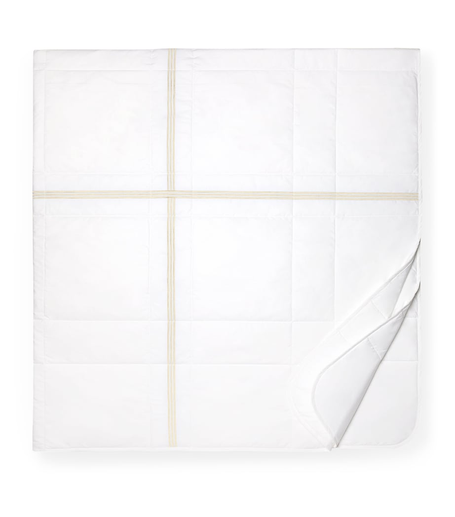 Pratesi Tre Righe cotton quilt 290x254cm (British brand)