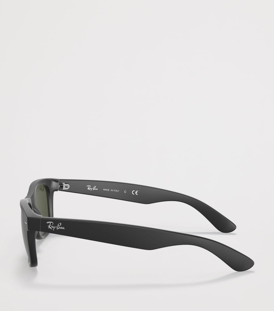 Ray-Ban New Wayfarer Classic sunglasses (British brand)