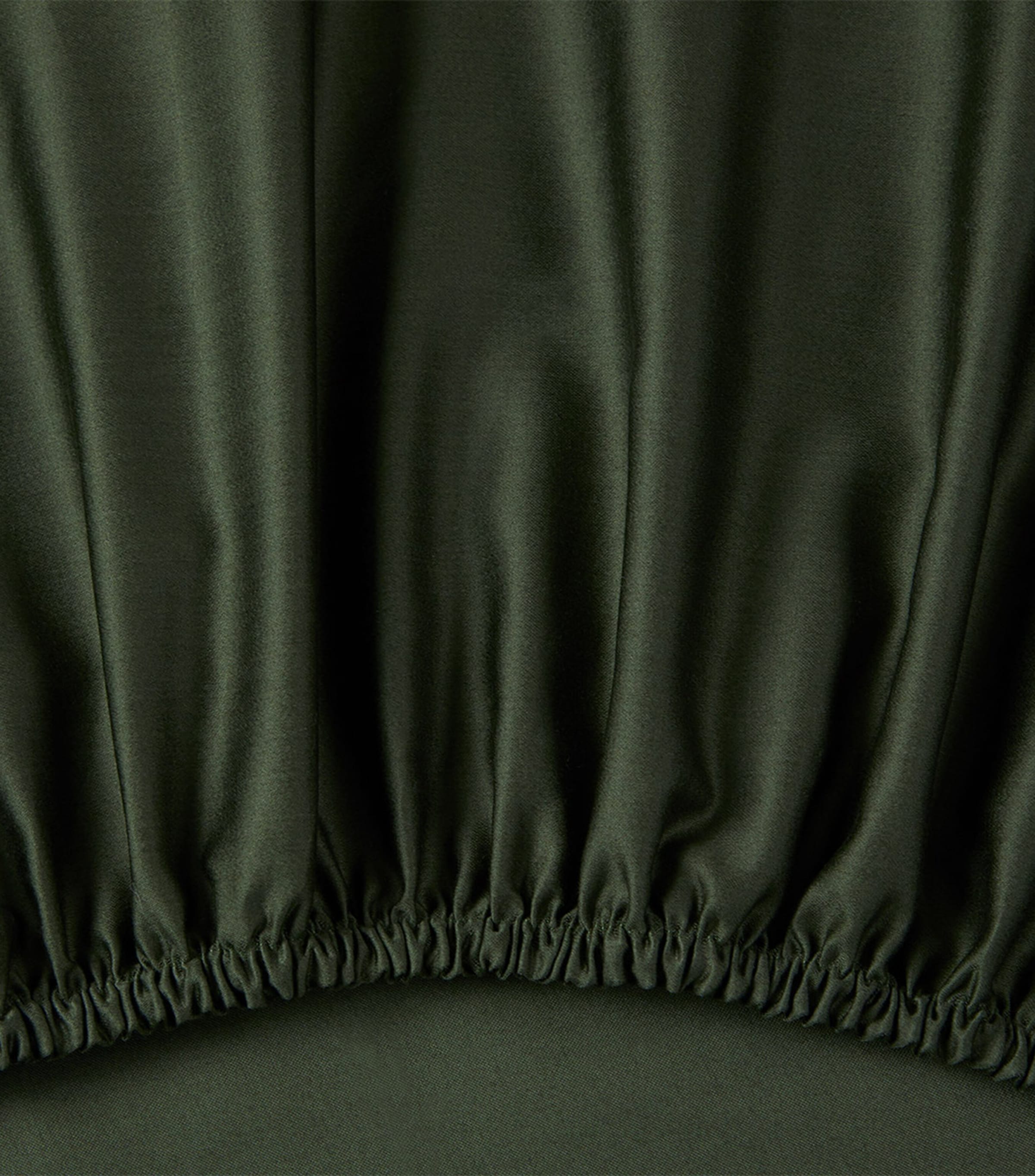 Ralph Lauren RL624 Super King Fitted Sheet, imported from the UK