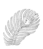 Boucheron Plume de Paon white gold diamond ring (British brand)