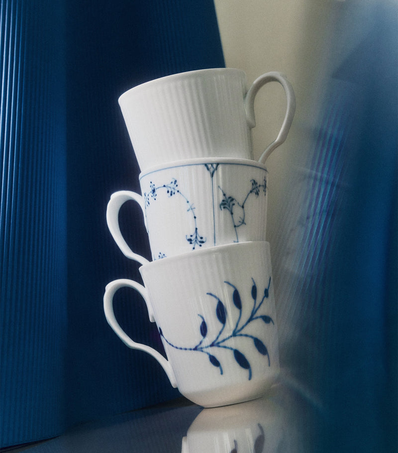 Royal Copenhagen porcelain history cup gift set, imported from the UK