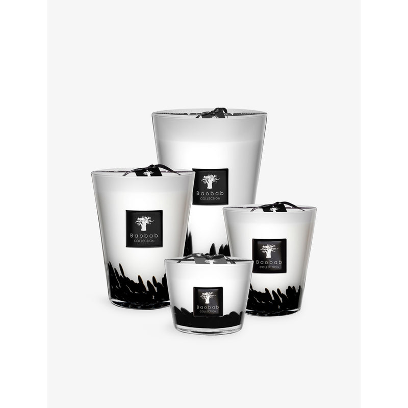 Baobab Feathers scented candle 500g (British brand)