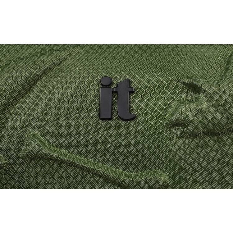 it Luggage children's dinosaur cabin suitcase, UK version
