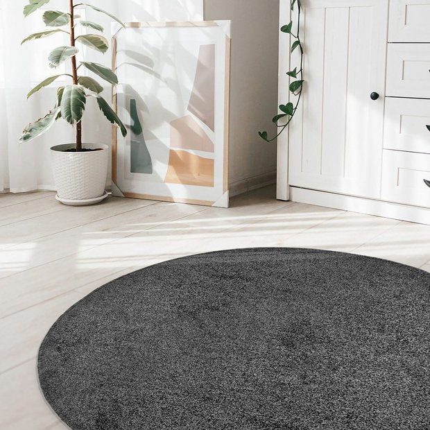 Relay charcoal round short pile rug 133cm - British product