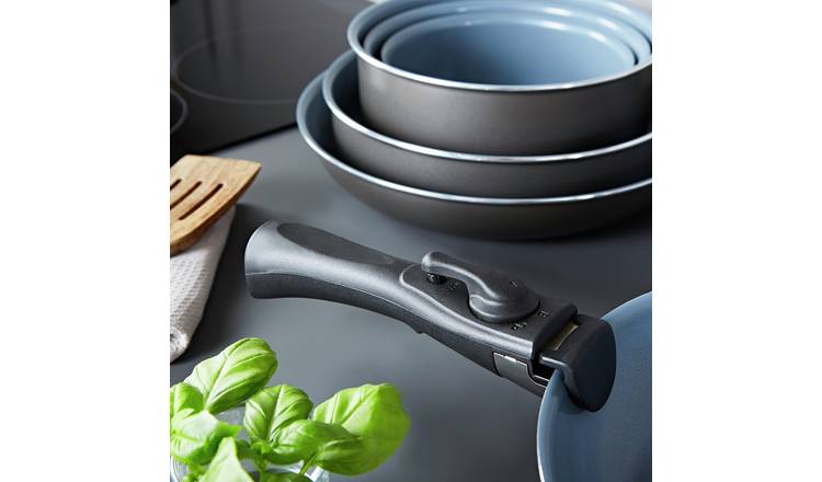 Tower Freedom 13pc Saucepan Set plus handle GOODS Argos