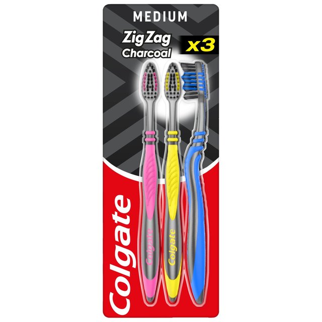 Colgate ZigZag Black Medium Toothbrush   3 per pack GOODS M&S   