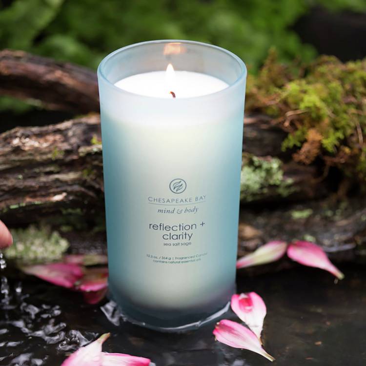 Chesapeake Bay large candle Sea Salt Sage, UK version