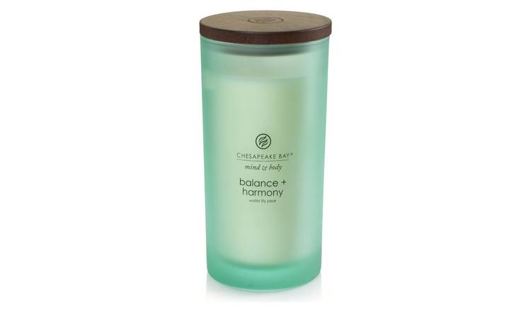Chesapeake Bay large candle Waterlily Pear soy wax, UK version