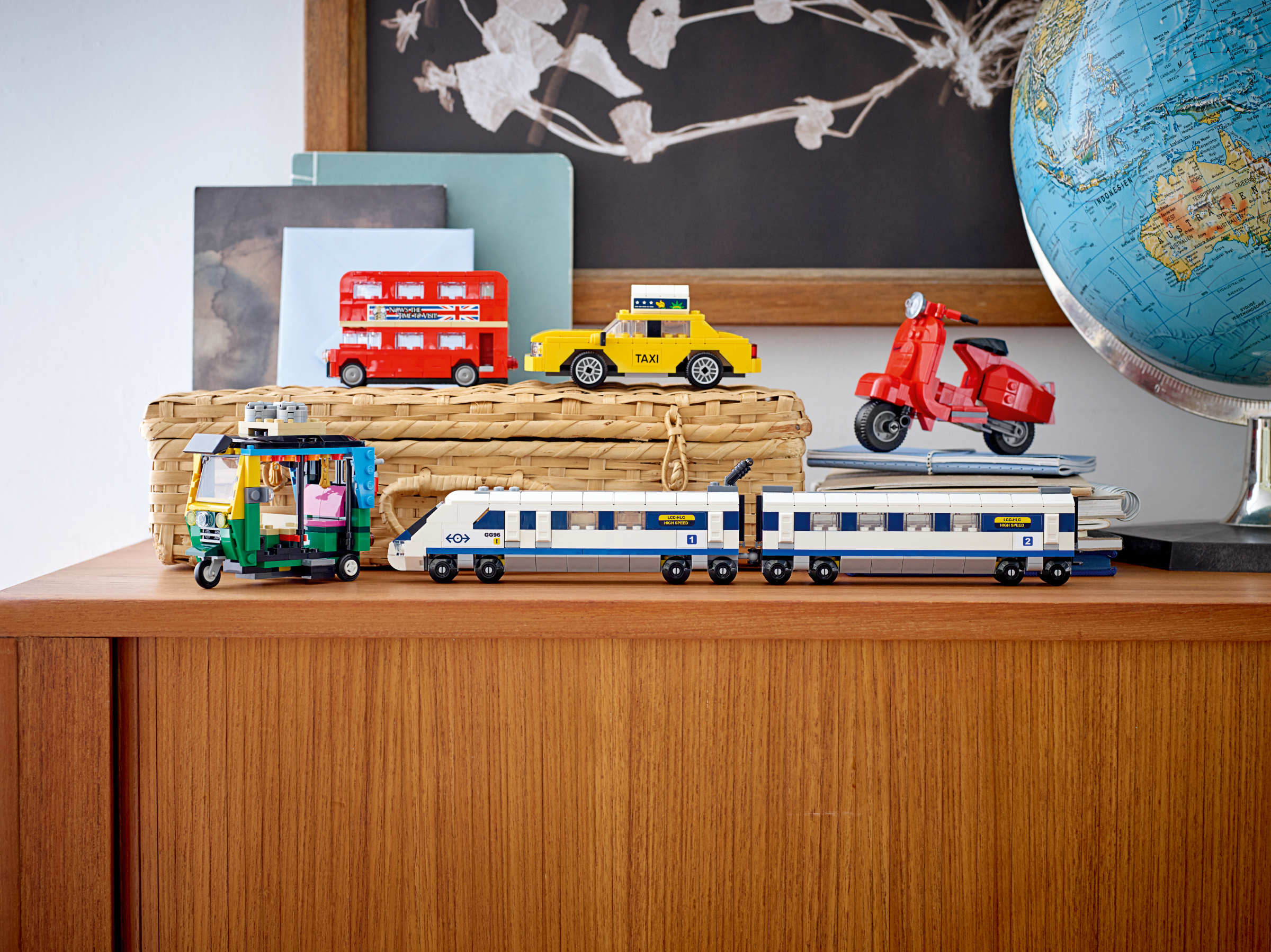LEGO High-Speed Train Building Set 284 Piece, UK version