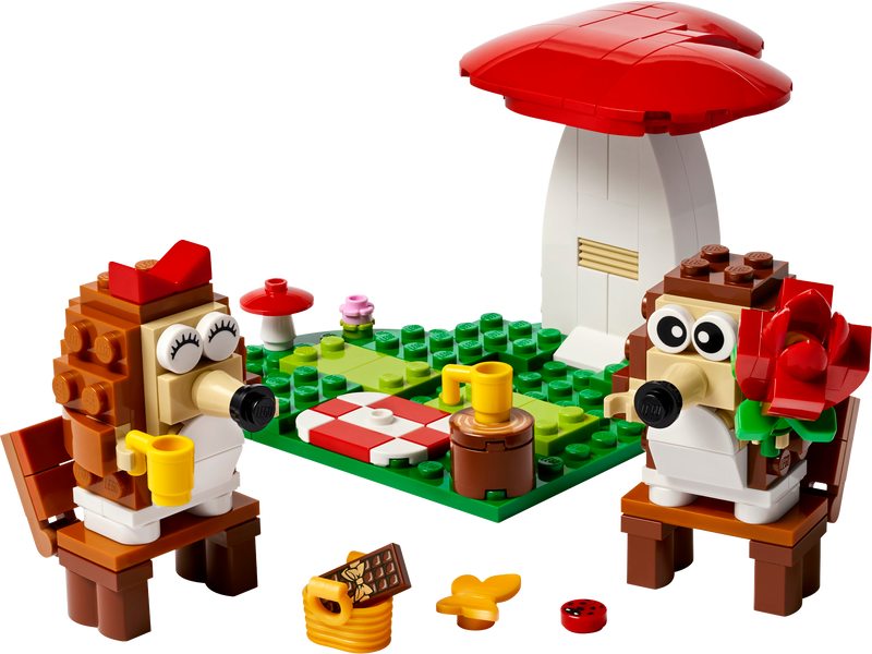 LEGO hedgehog picnic date building set 166 pieces , UK version