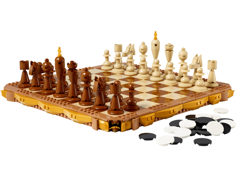 Lego Traditional Chess Set 743 pieces (British brand)
